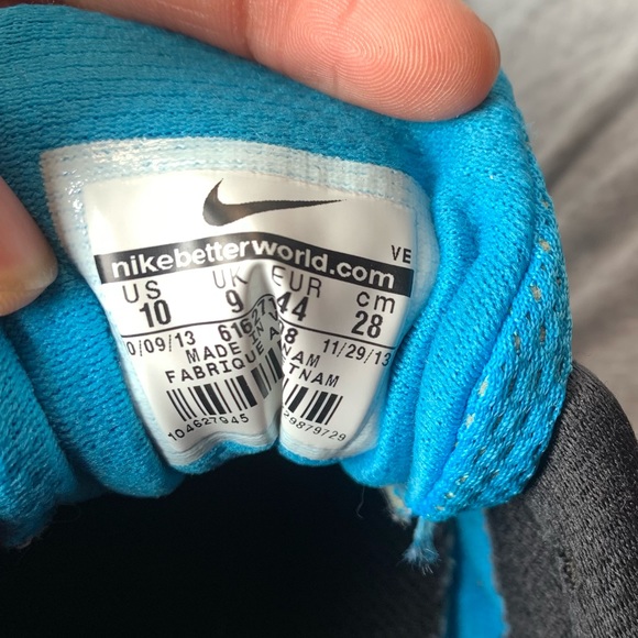 Blue Nike Running shoes - Picture 4 of 6